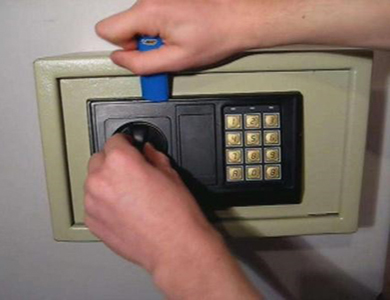 海原24小时上门开锁公司