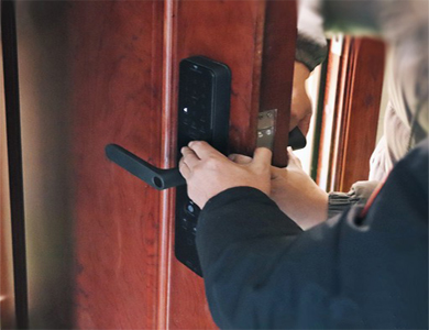 海原24小时上门开锁公司